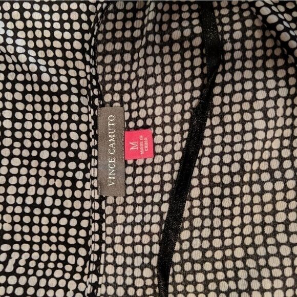 Vince Camuto polka dot top size medium - Picture 3 of 4